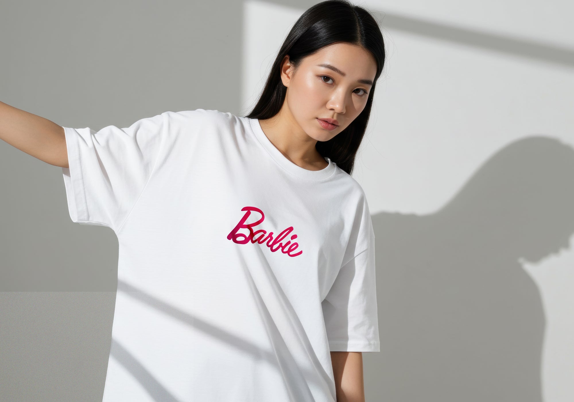 Barbie PinkDrop Oversized T-shirt (Womens)